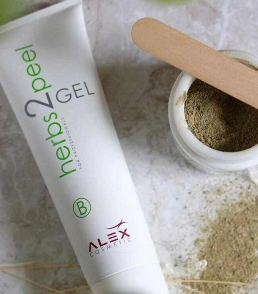 Herbs2Peel Green Peel Facial from Dermaluxe Spa in Houston Texas - Come to Dermaluxe Spa Today for all of your Facial needs - Book your Herbs2Peel appointment today at Dermaluxe Spa
