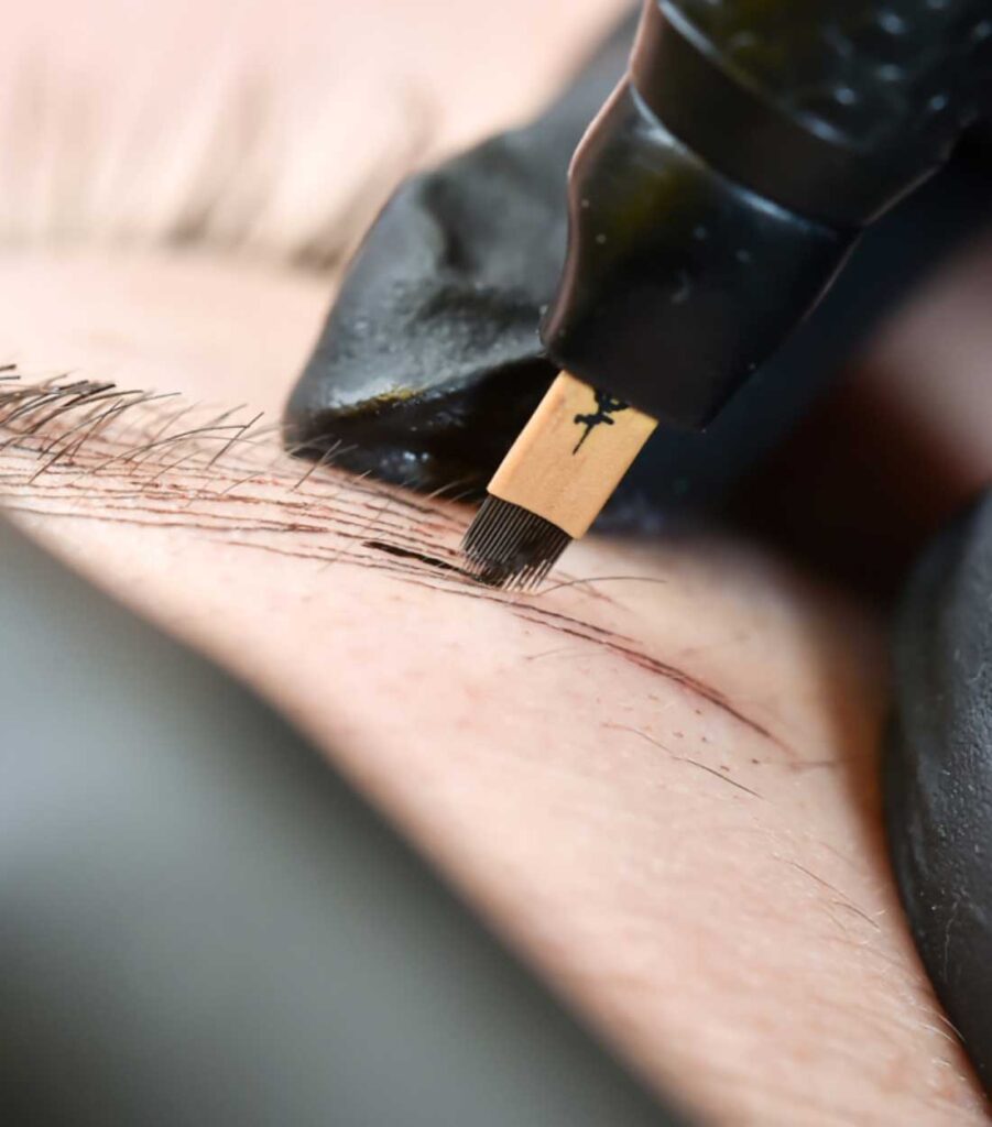 Best Microblading in Houston Tx - Come to Dermaluxe Spa Houston - Dermaluxe Spa is known for being the best microblading brow studio in Houston TX