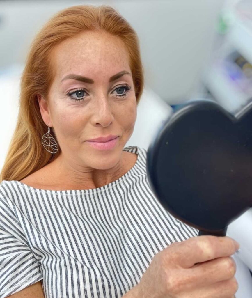 Permanent Makeup Solutions from Dermaluxe Spa in Houston Tx - Come To Dermaluxe Spa Today to get your permanent eyebrows, permanent eyeliner, and permanent lipstick done now - Call Dermaluxe Spa or Book Online Now